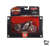 -HARLEY DAVIDSON (Stern) Motorcycle