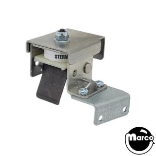 BLACK KNIGHT SOR (Stern) Electric gate left