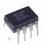 Integrated Circuits-IC - 8 pin DIP Micromonitor Chip 